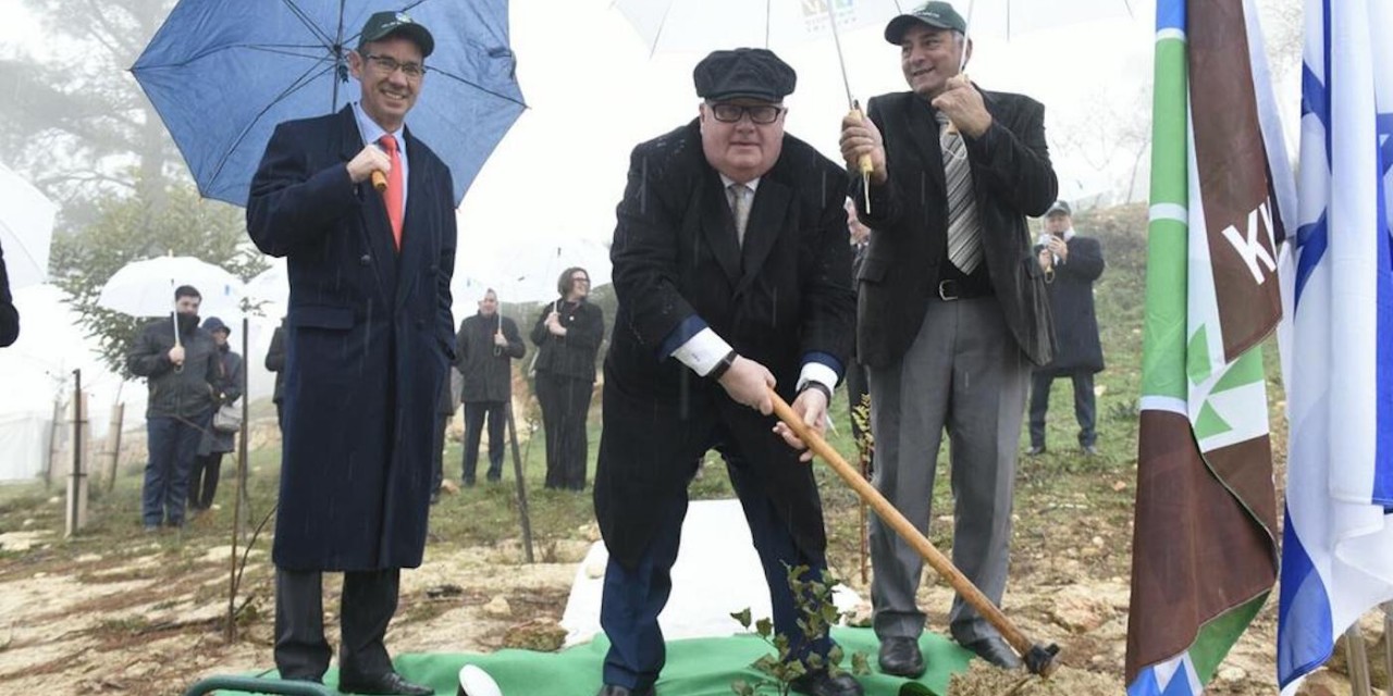 Sir Eric Pickles MP honoured as “friend of Jewish community” with Israel tree planting