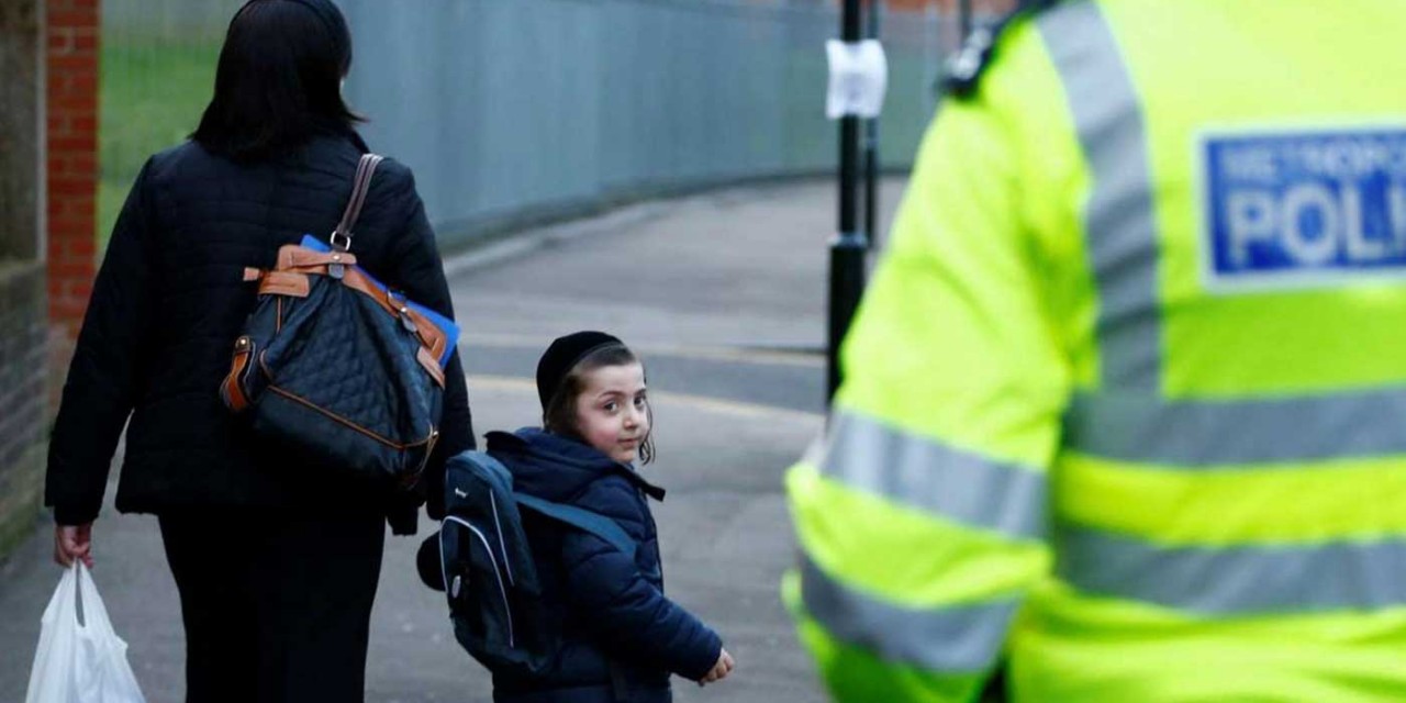 UK government anounces £13 million security budget for Jewish schools and synagogues