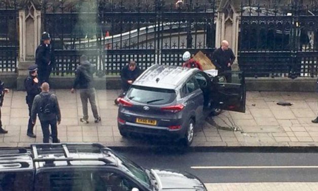 BREAKING: 4 dead, multiple injuries in car ramming, stabbing attack in London