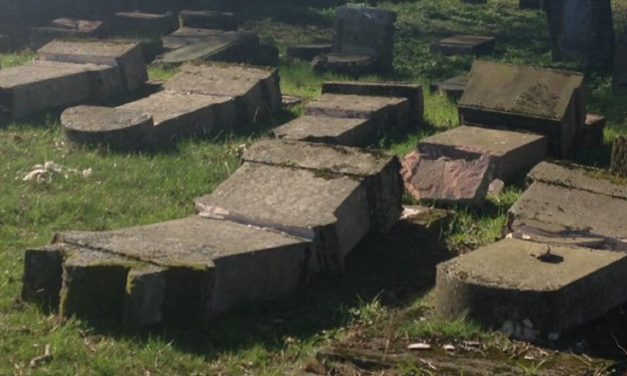 France: Forty tombstones vandalised at Jewish cemetery