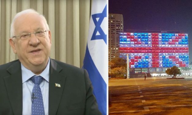 Israel sends condolences to The Queen as Tel Aviv lights City Hall in solidarity with Manchester