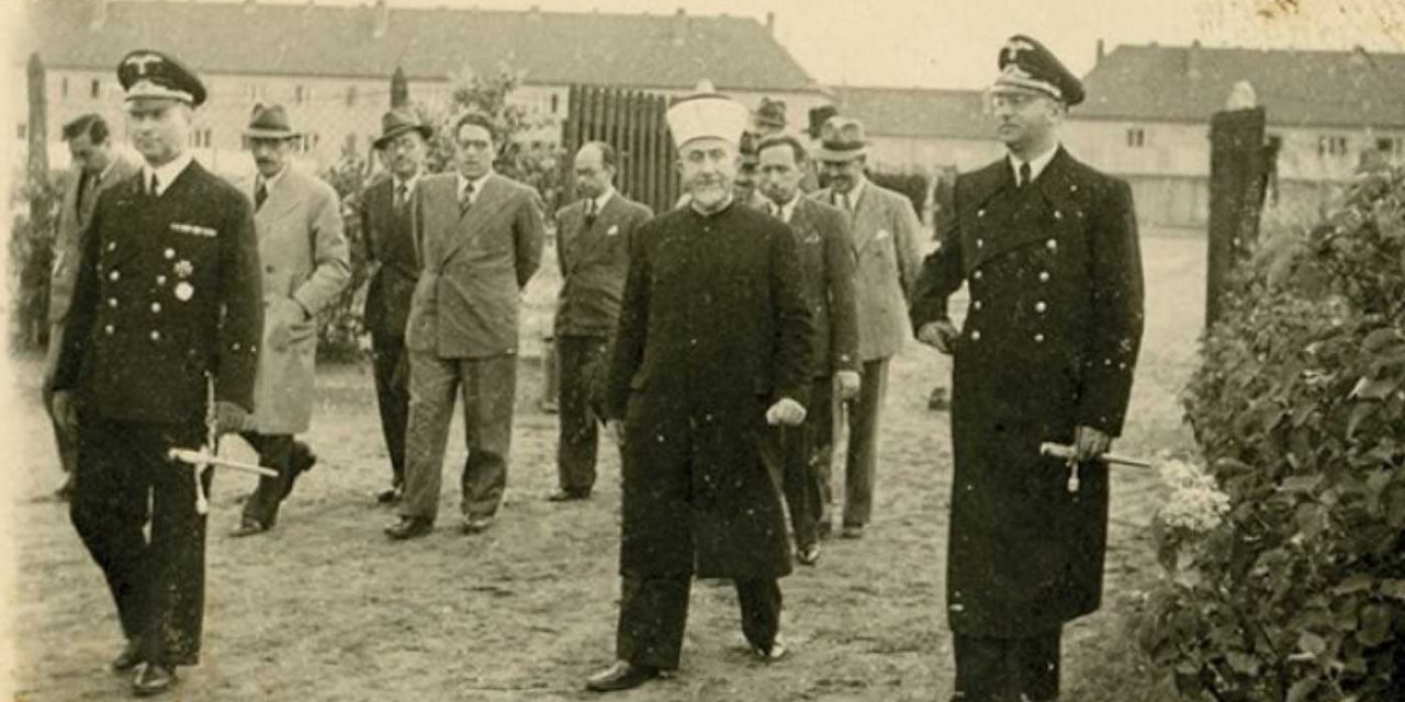 Photographs emerge of Palestinian Grand Mufti visiting Nazi camp in 1943