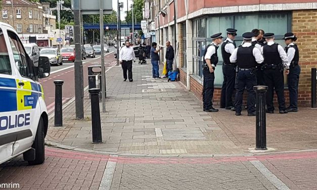 Man arrested shouting “Allah” and “I’m going to kill you all” at Jews in London