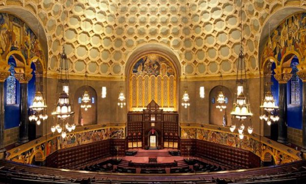 US: Bomb threats shut down three Los Angeles synagogues on Saturday