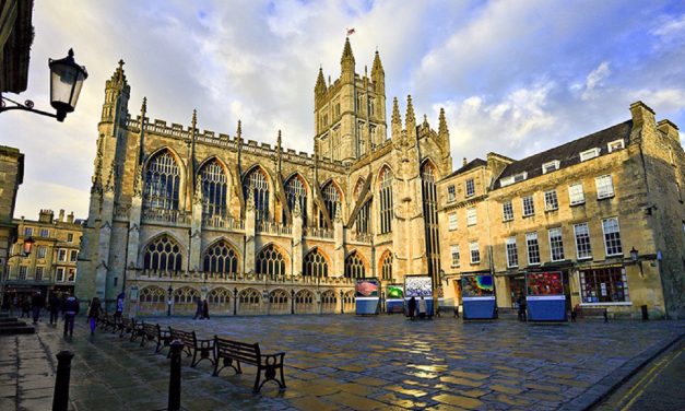Bath Abbey exhibit “promotes Jew-hatred”