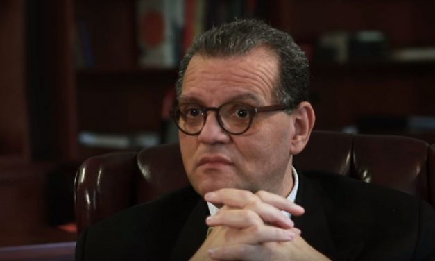Canon Andrew White describes horrors of ISIS and Christian persecution