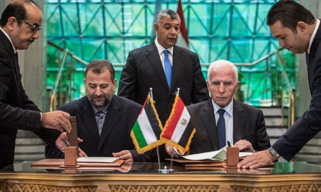 BREAKING: Hamas and Fatah sign reconciliation deal in Cairo