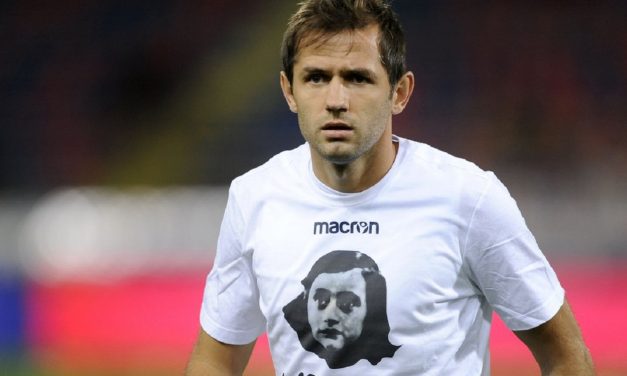 Lazio players wear Anne Frank shirts pre-match amid further anti-Semitic controversy