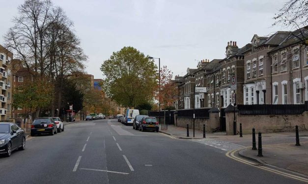 London man shouts anti-Semitic abuse at children outside Jewish school