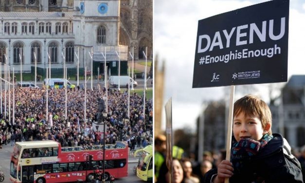 Are you listening Mr Corbyn? TWO THOUSAND join demo against Labour antisemitism outside Parliament