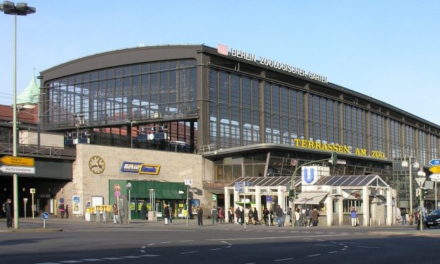 “Berlin is now our town” – Jewish teen attacked at station for listening to “Hebrew music”