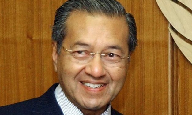 Malaysian prime minister defends his right to be anti-Semitic