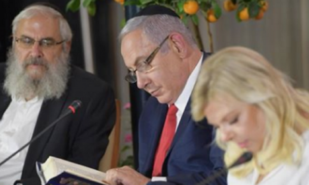 Netanyahu: Bible is secret to renewal of the Jewish people