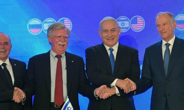 Israel, US and Russia meet in Jerusalem for “historic” talks
