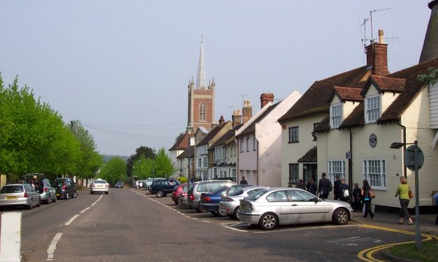 UK: Vandals pelt car with eggs and leave anti-Semitic note