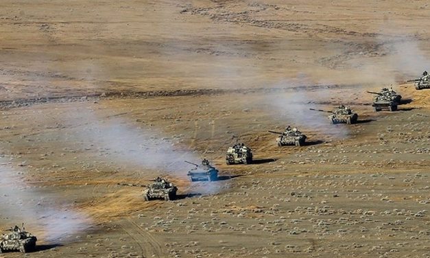Iran holds surprise military drill near Turkey border