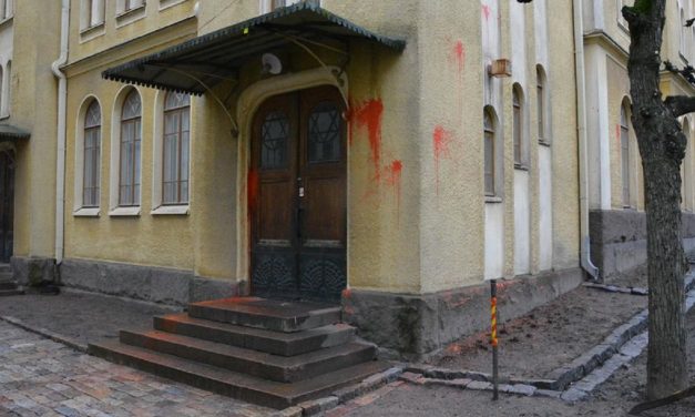 Finnish synagogue targeted with red paint