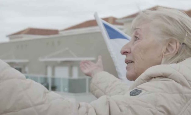 Israeli Holocaust survivor brought to tears by this powerful moment