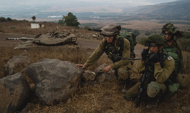 IDF defending Israel’s borders are using simple wristband method to protect groups of troops