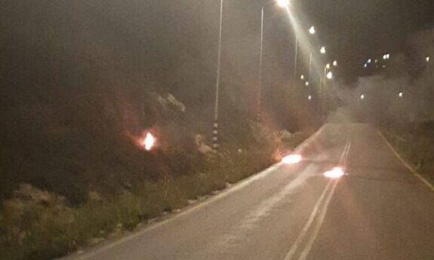 Israel: Border Police escape jeep struck by firebomb