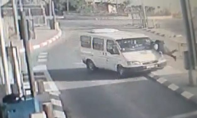 Palestinian terrorist rams into Israeli border officer, then stabs him