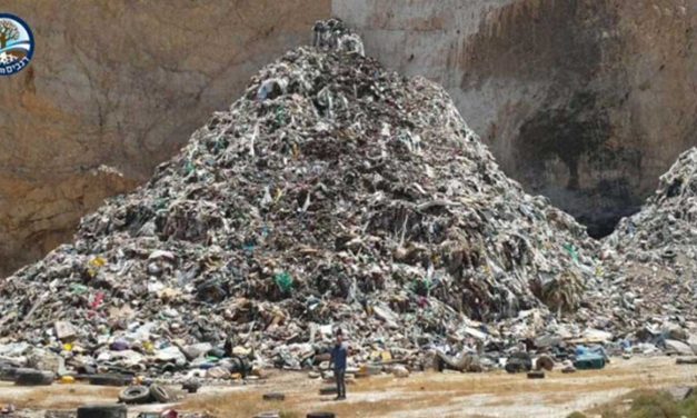 PA continues to illegally dump waste, exploiting furlough of Israeli inspectors