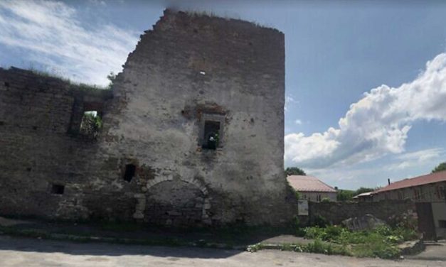 Remains of 286 Jewish Holocaust victims discovered in basements of ruined houses in Ukraine