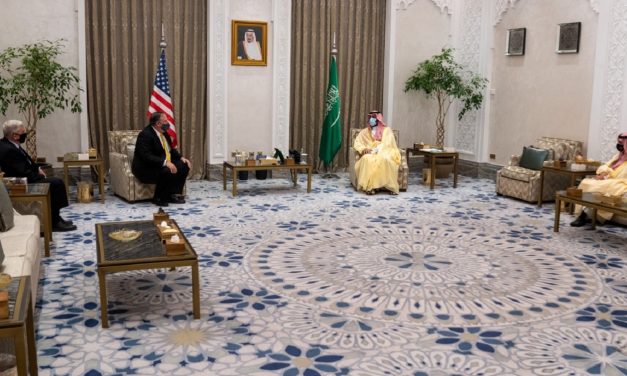 Report: Netanyahu flies to Saudi for ‘secret’ meeting with Crown Prince and Pompeo