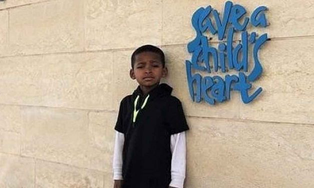 Israeli government flies in 6-year-old Ethiopian boy for heart treatment