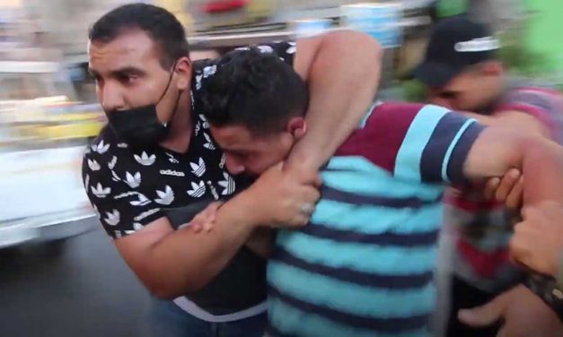 PA condemned for attacking journalists during brutal crackdown of anti-Abbas protests
