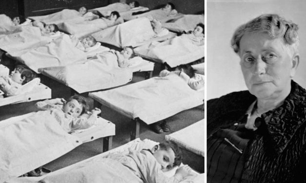 Dutch Jewish woman who saved hundreds of children honoured in Amsterdam