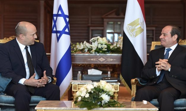 Israel’s Bennett and Egypt’s al-Sisi in rare meeting in Sharm El Sheikh