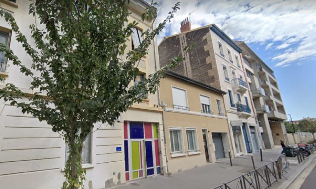 Teen waves machete outside Jewish school in Lyon, shouting anti-Semitic insults
