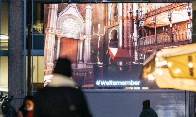 German and Austrian cities project ‘reconstructed’ images of destroyed synagogues to mark Kristallnacht