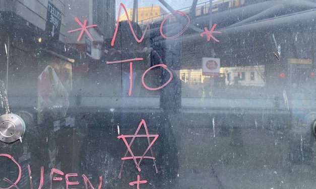 Antisemitic graffiti discovered in central London