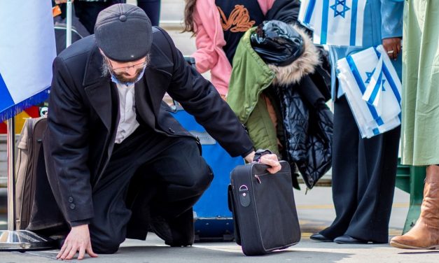 ‘We need alot of heavenly help’ – Israel plans for land-evacuation of Jews from Ukraine