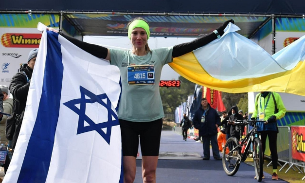 Ukrainian refugee wins GOLD in Jerusalem Marathon