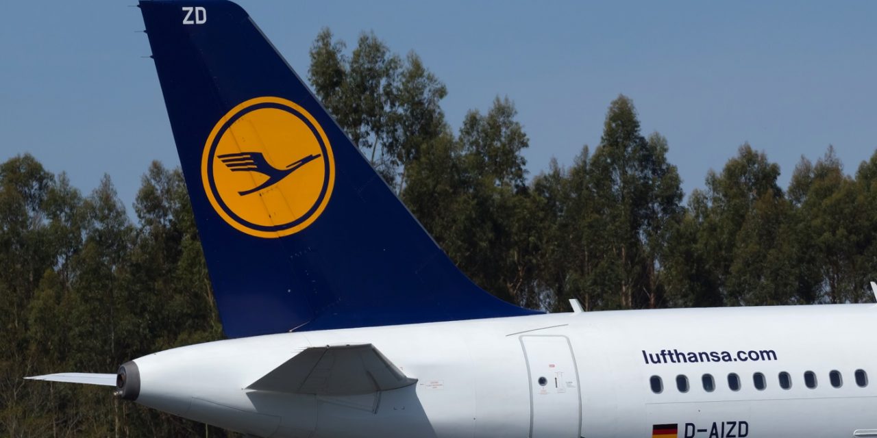 Lufthansa apologises after all visibly Jewish passengers were kicked off flight