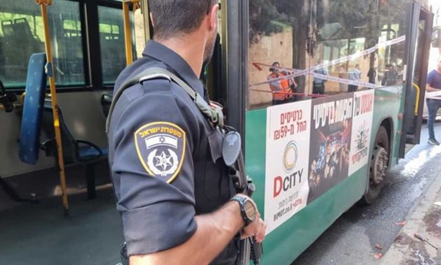 Photographer neutralizes Jerusalem terrorist: ‘I didn’t hesitate I fired one bullet’