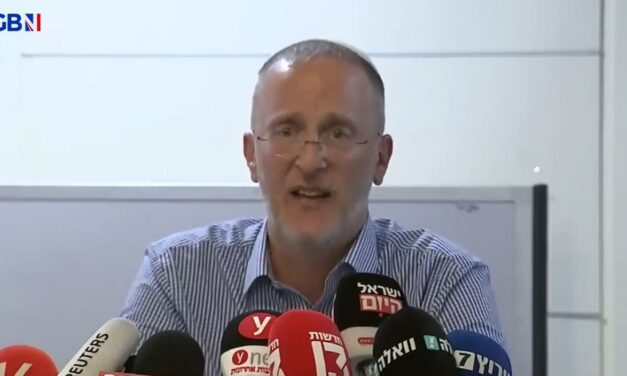 ‘We build, they murder us’ – Rabbi Dee gives moving speech in challenge to media