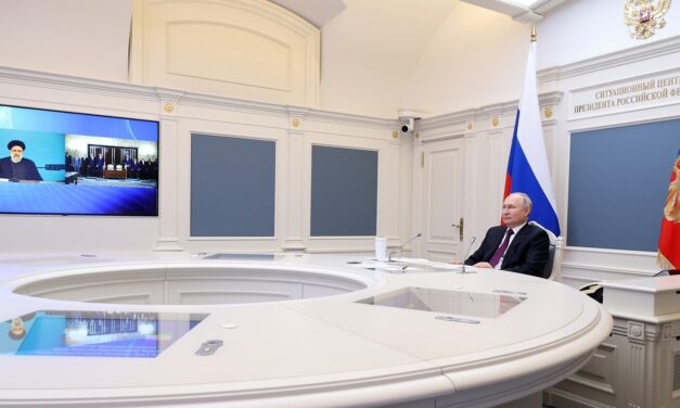 Russia and Iran strike deal for railway link as part of intercontinental trade route