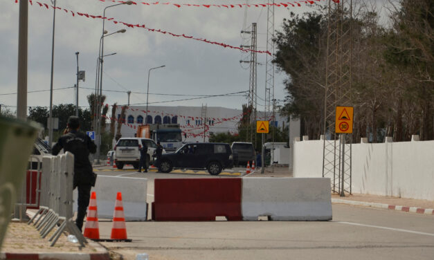 Tunisia: Five killed outside Africa’s oldest synagogue