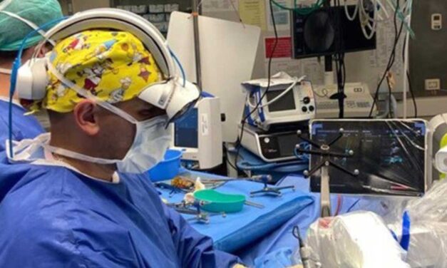 ‘I can walk now’: Israeli hospital performs worlds first ‘augmented reality’ spinal surgery
