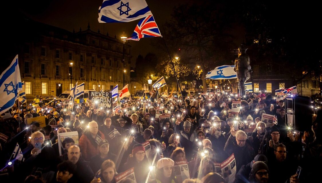 Thousands rally outside Downing Street for Christian solidarity with the Jewish community
