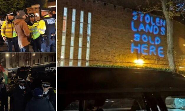 Why this protest outside a London synagogue was antisemitic and should not have been allowed