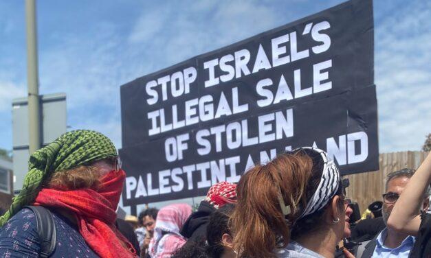Since when did it become acceptable to bully Jews outside a UK synagogue?